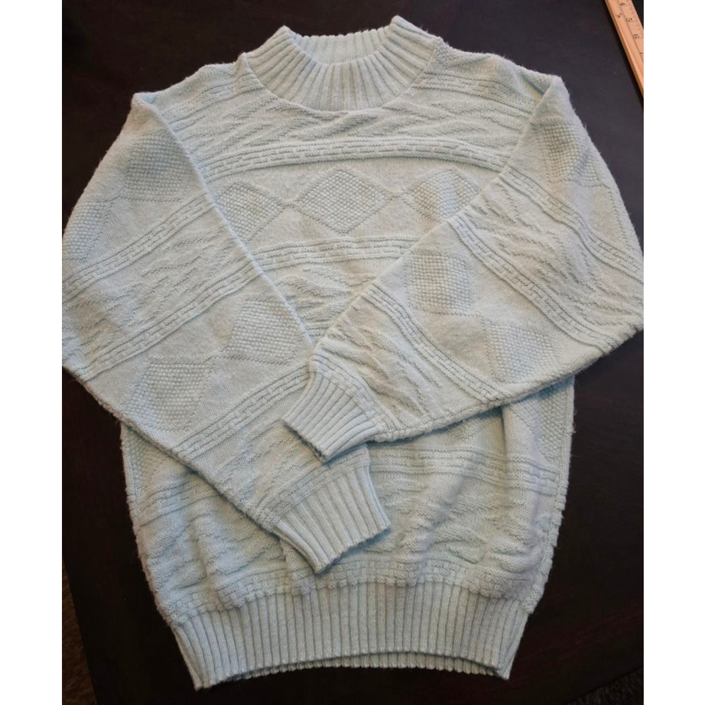 Women's Vintage 90s Spunky Light Sky Blue Crew Neck Cable Knit Sweater M Spring